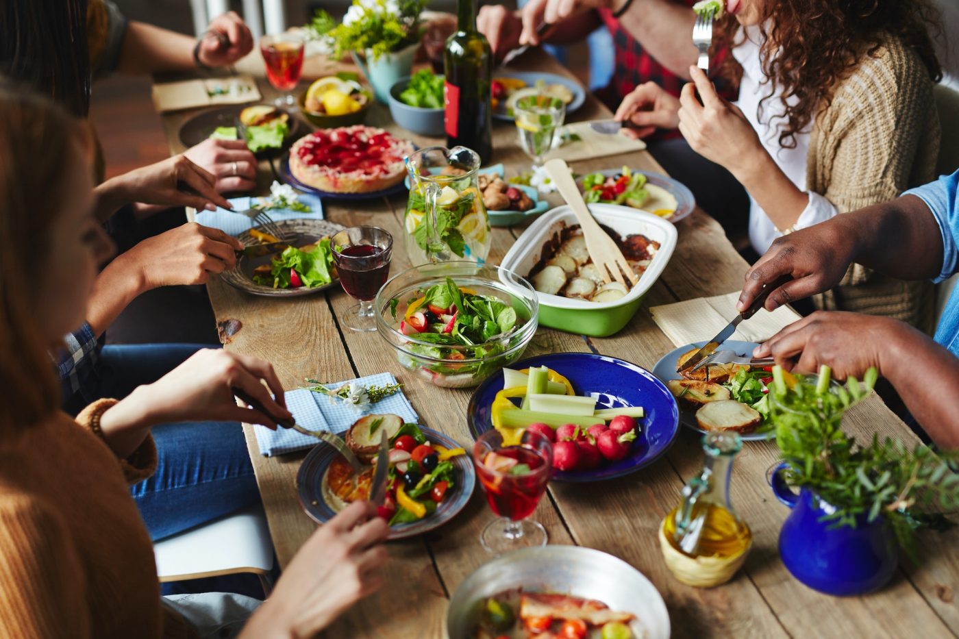 7 Appetizers To Make For Your Next Family Picnic